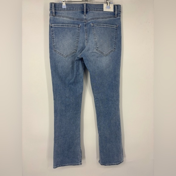 NWOT Express Skyscraper Slit Bootcut High Rise Jeans in Light Wash Blue 10 R - Picture 2 of 3